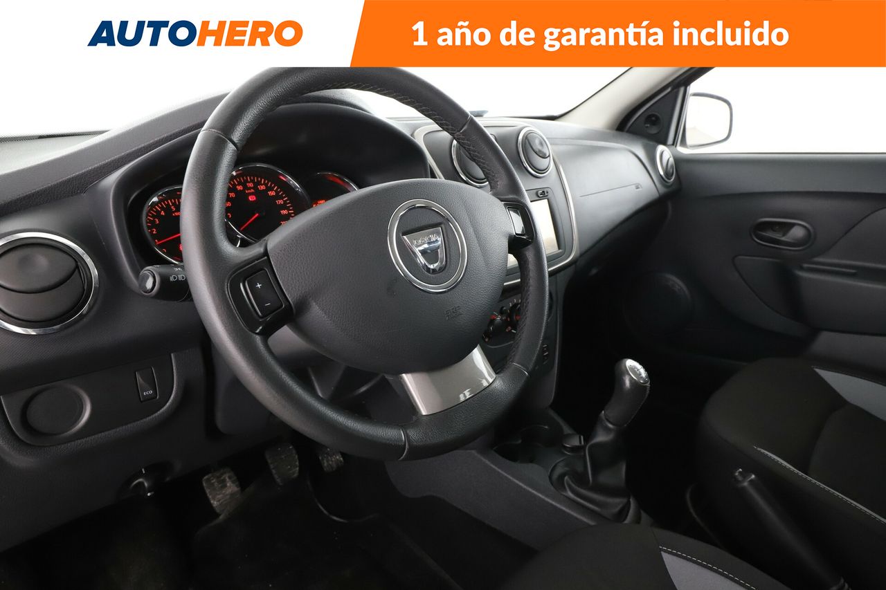 Foto Dacia Sandero 12