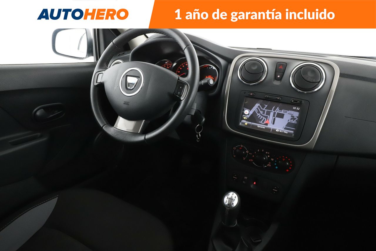 Foto Dacia Sandero 14