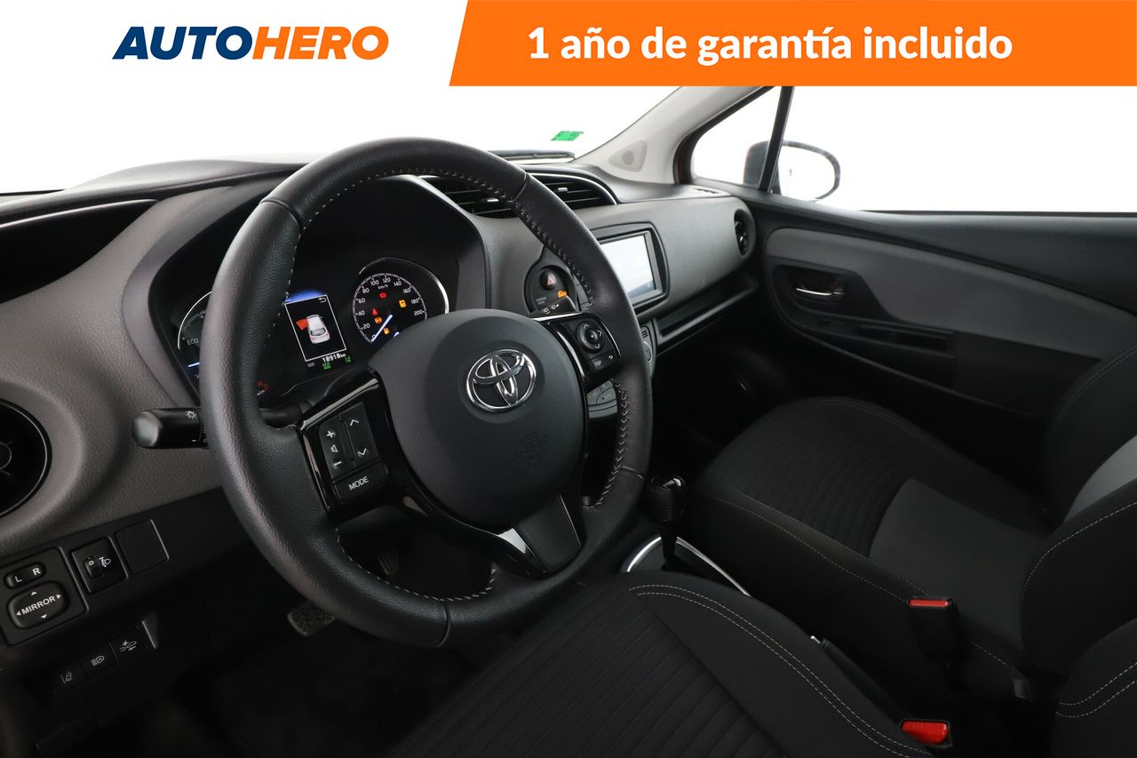 Foto Toyota Yaris 12