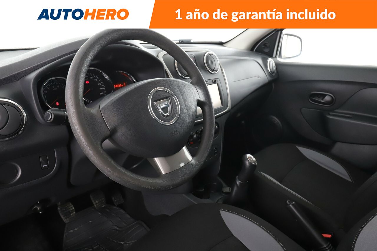 Foto Dacia Sandero 12