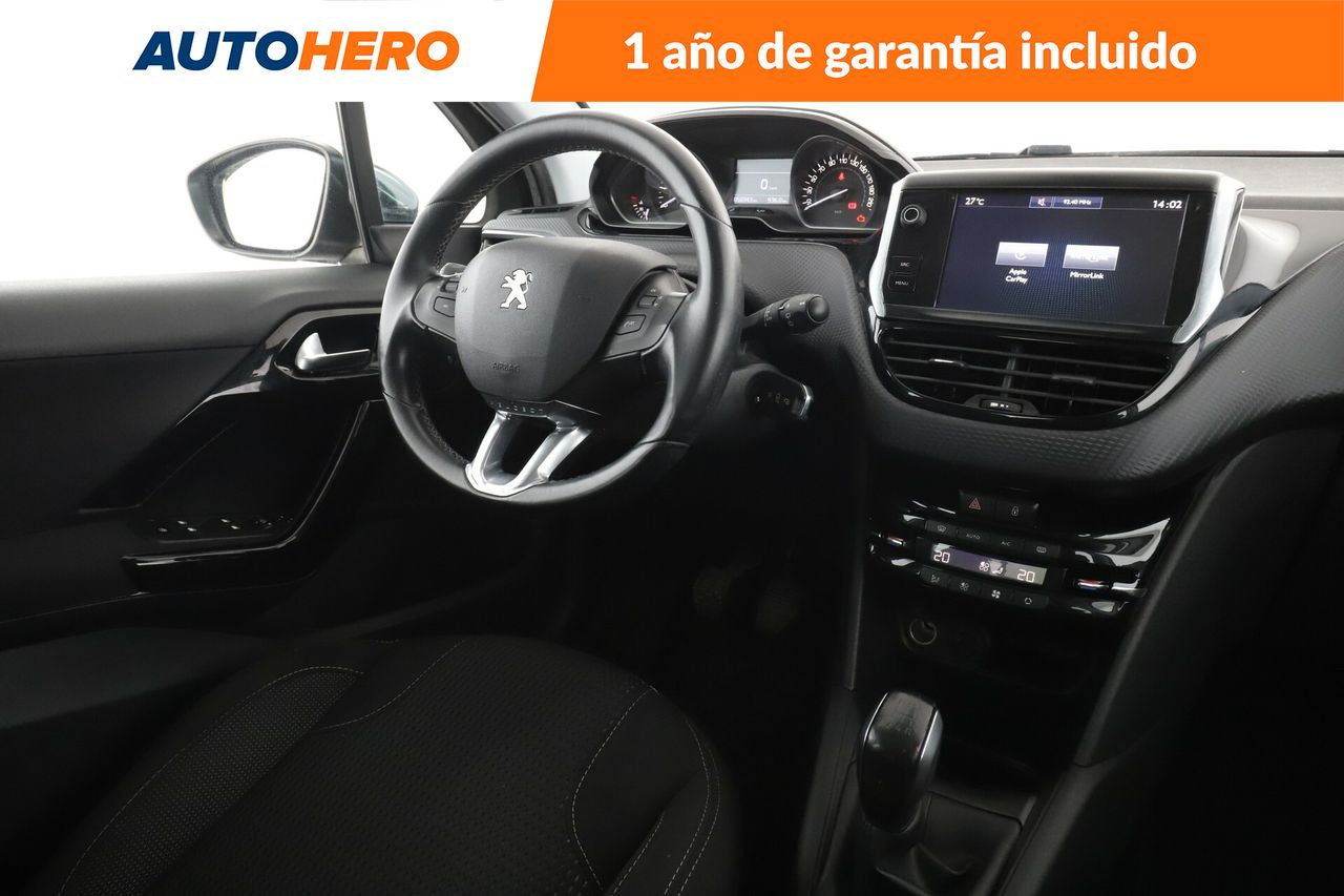 Foto Peugeot 208 14