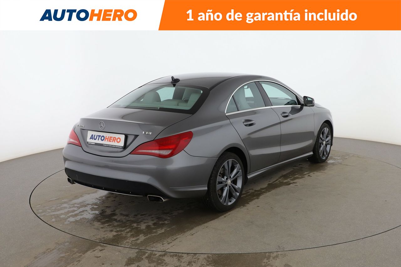 Foto Mercedes-Benz Clase CLA 6