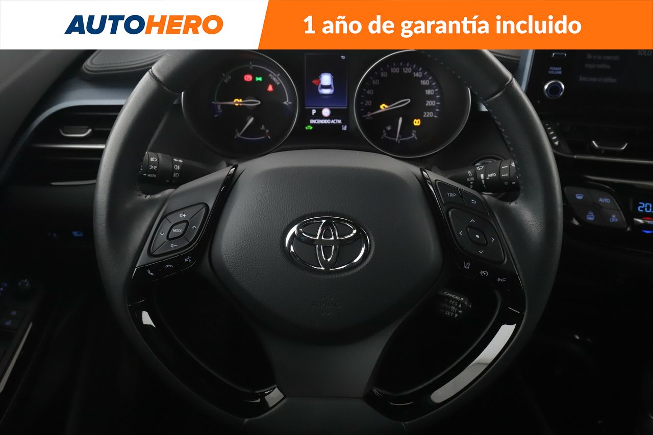 Foto Toyota C-HR 20