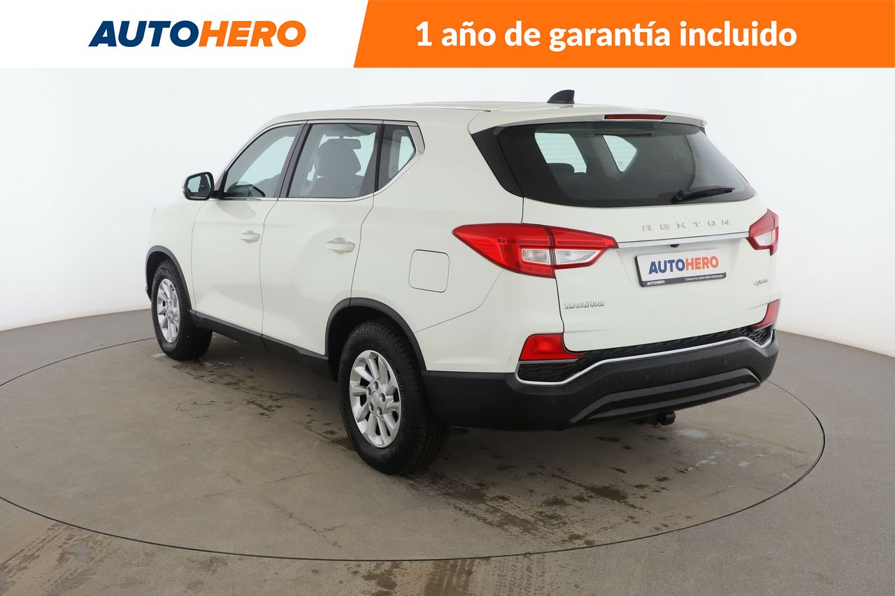 Foto SsangYong Rexton 4