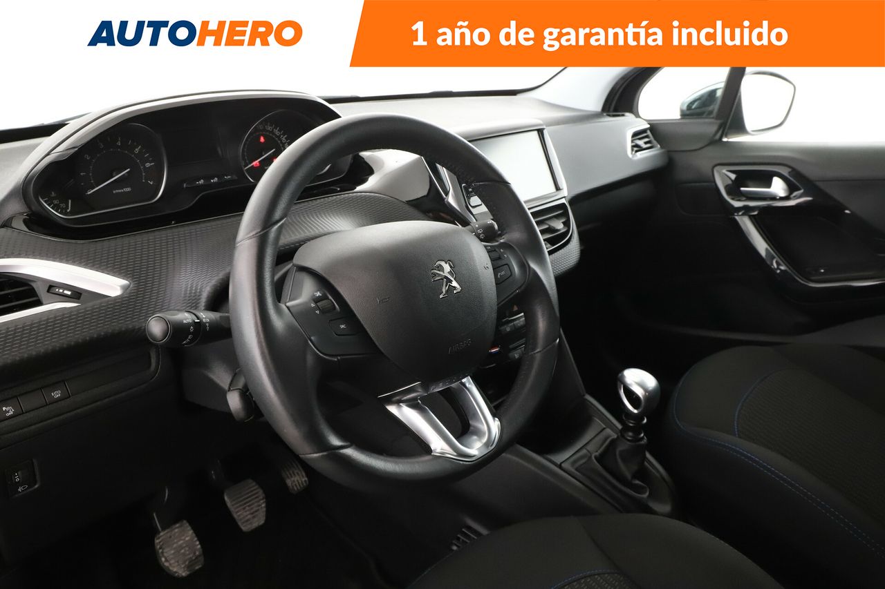 Foto Peugeot 208 12