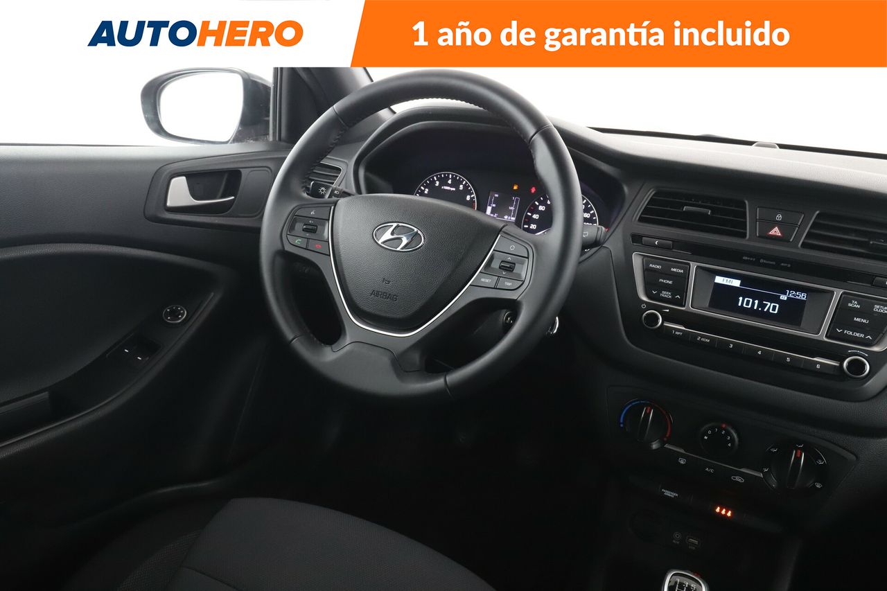 Foto Hyundai i20 14