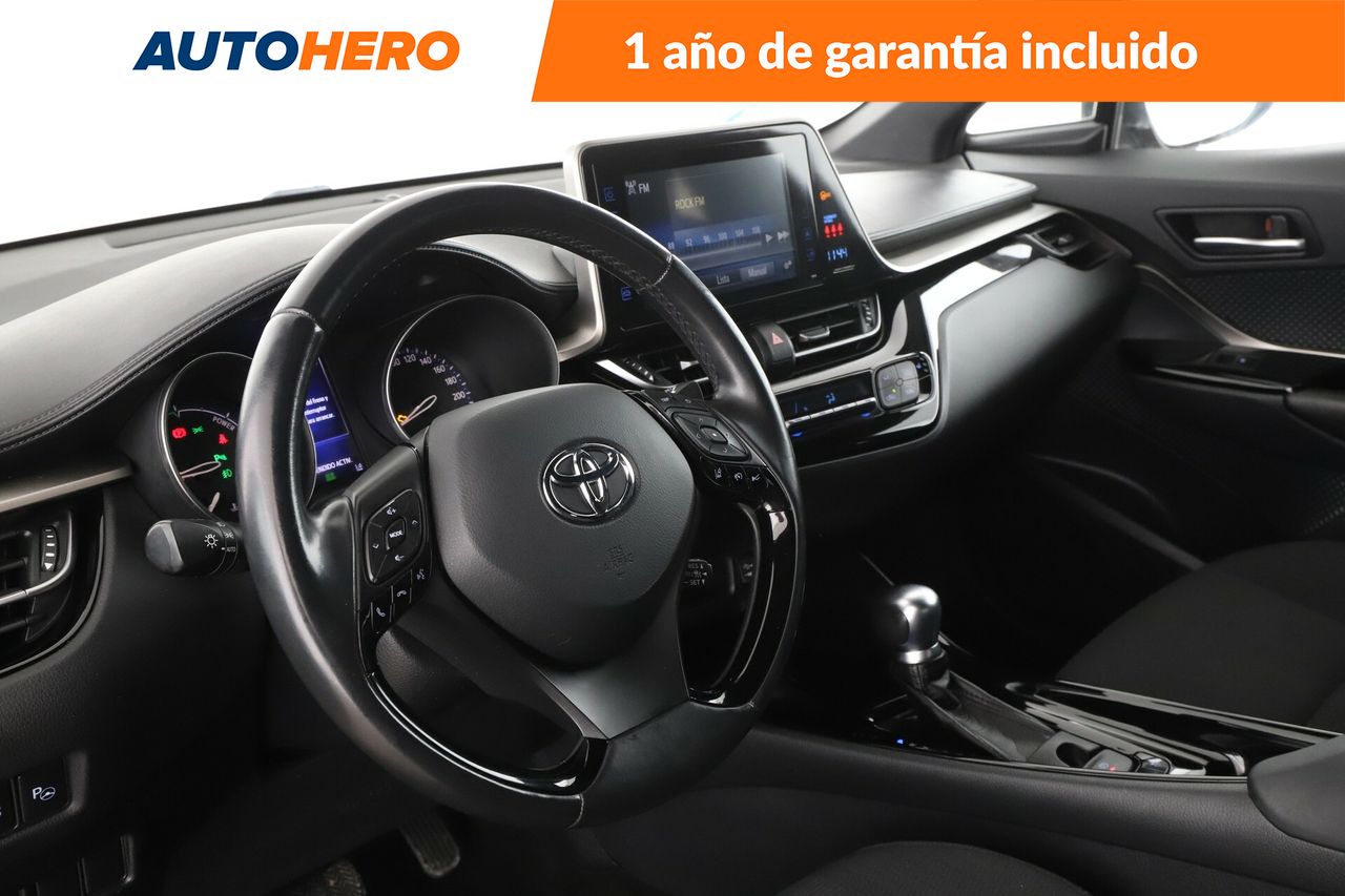 Foto Toyota C-HR 12