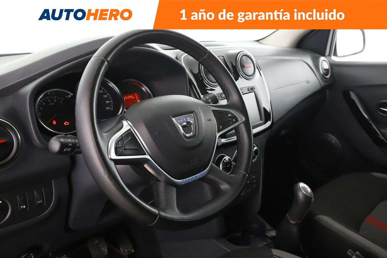 Foto Dacia Sandero 12