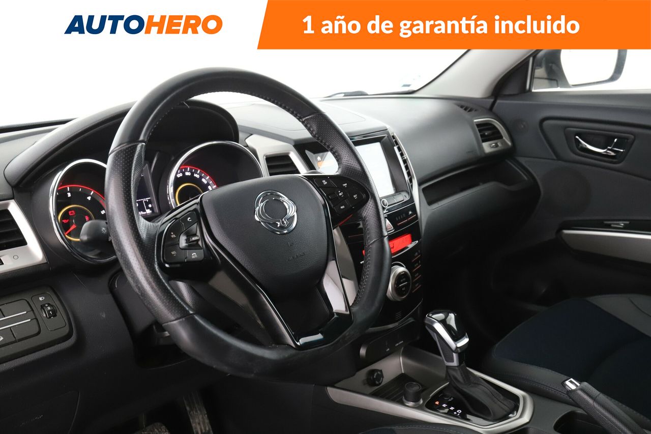 Foto SsangYong Tivoli 12