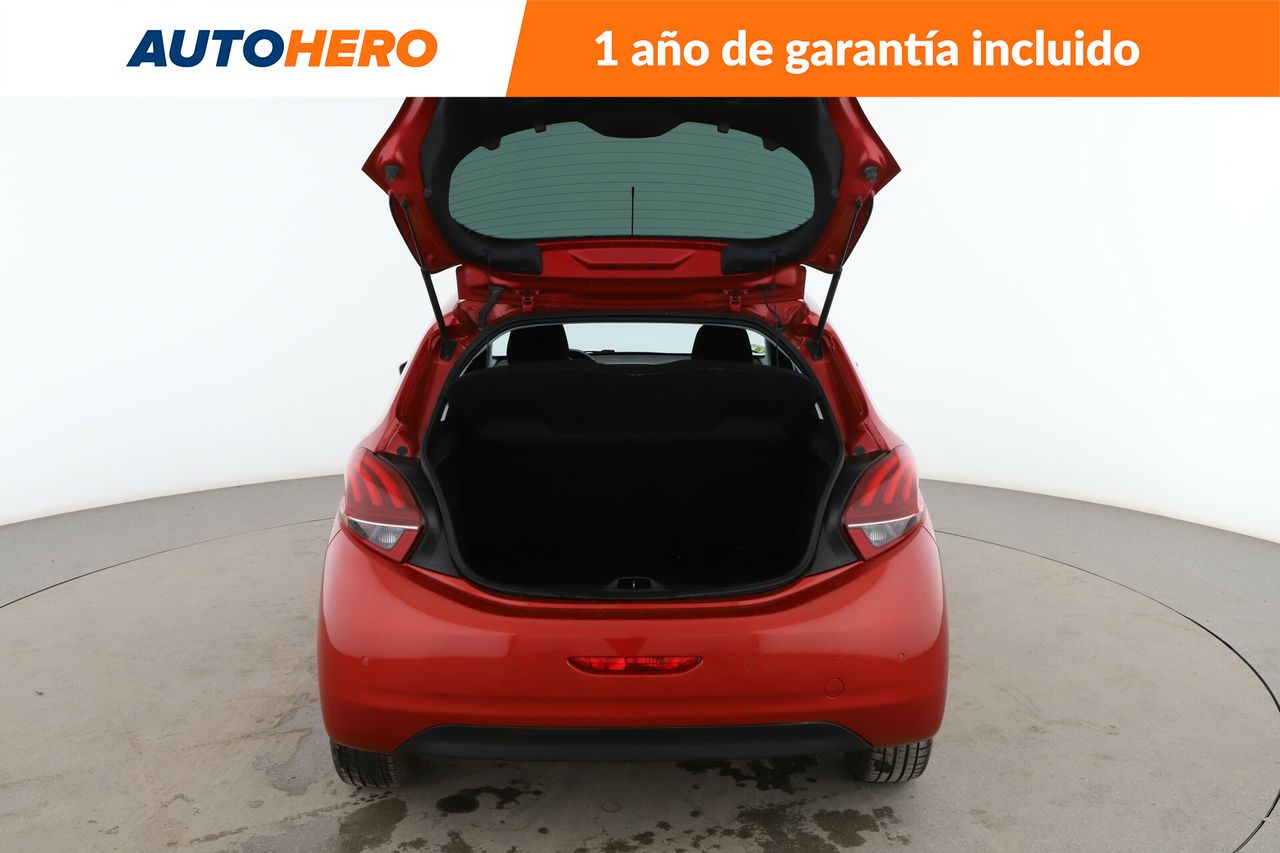 Foto Peugeot 208 18