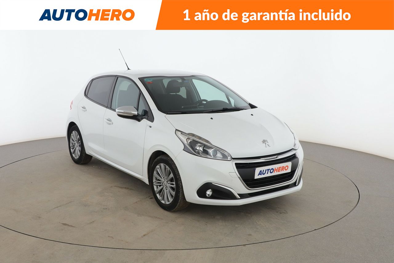 Foto Peugeot 208 8