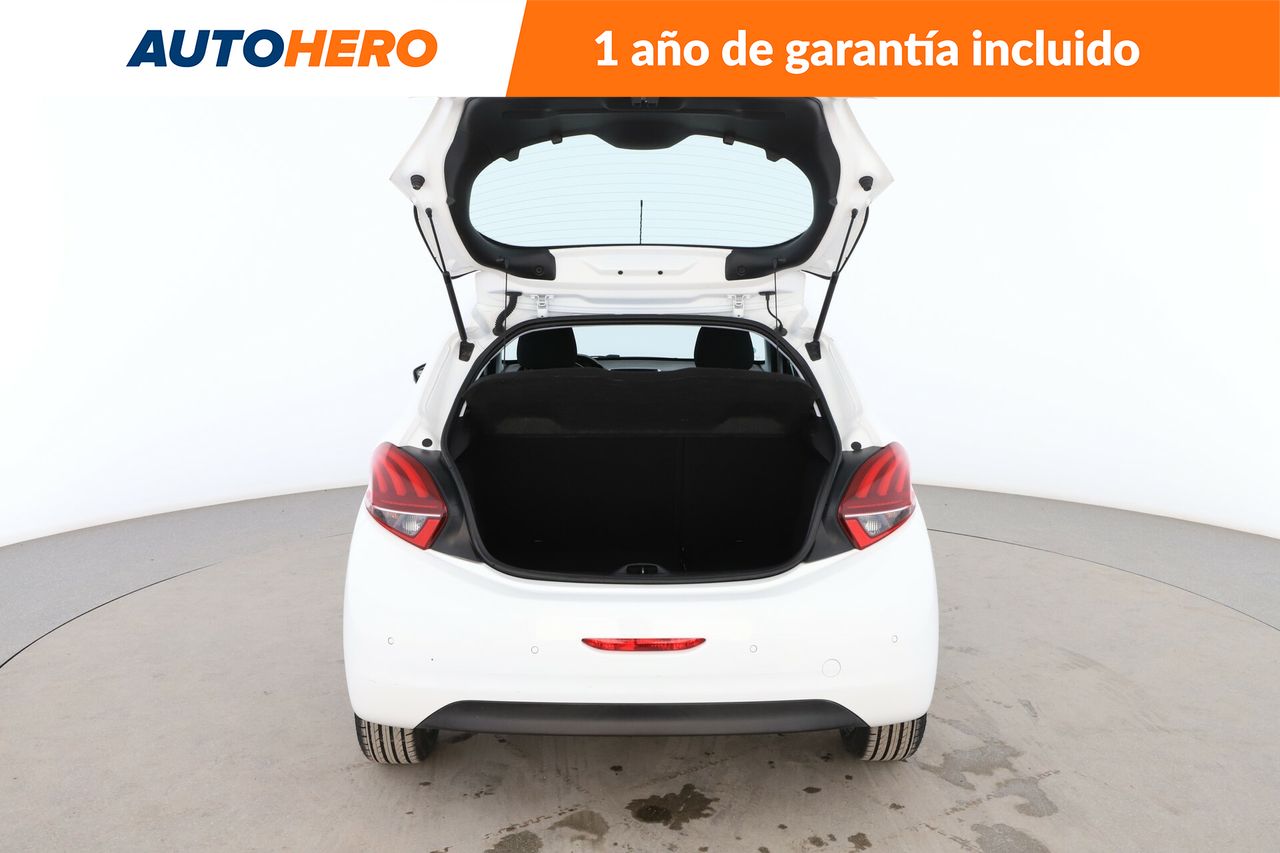 Foto Peugeot 208 18