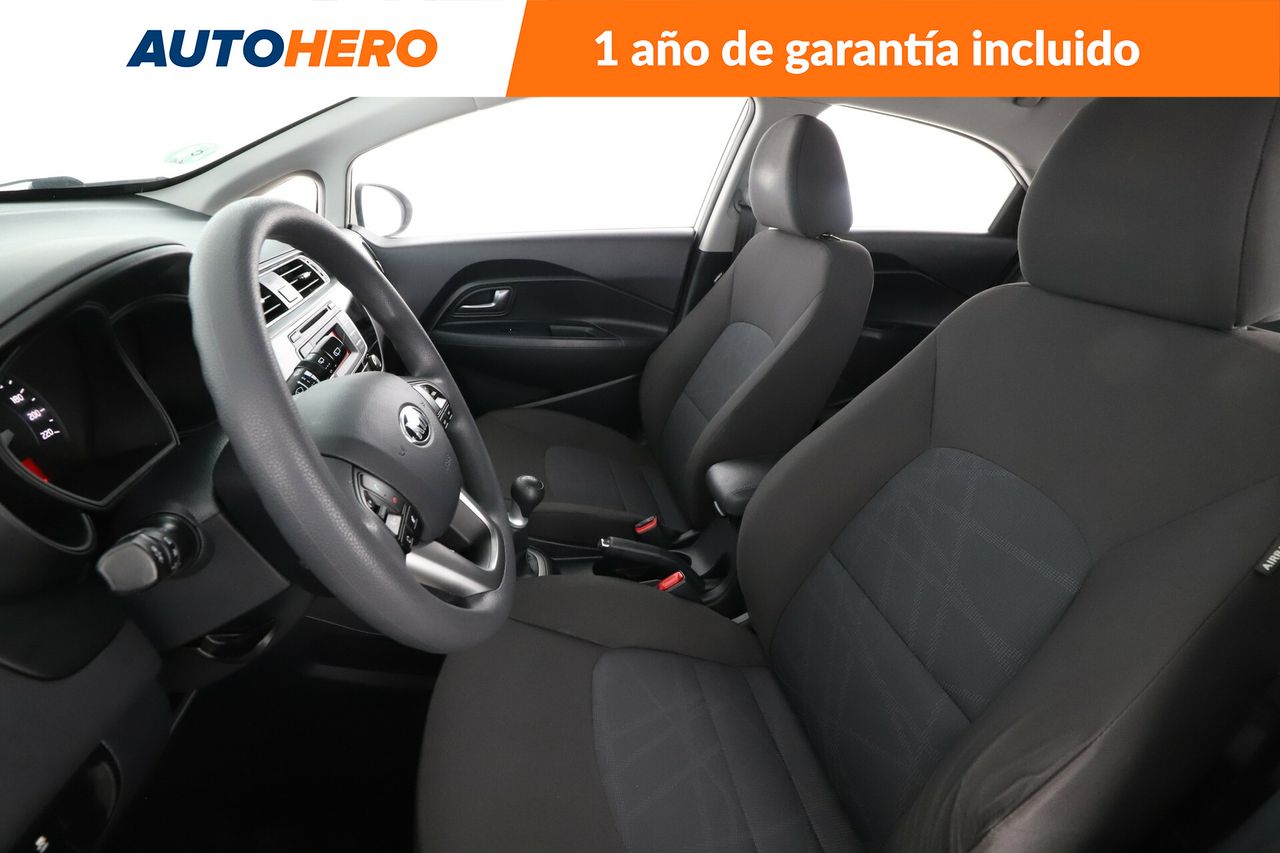 Foto Kia Rio 11