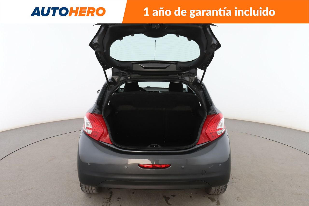 Foto Peugeot 208 18