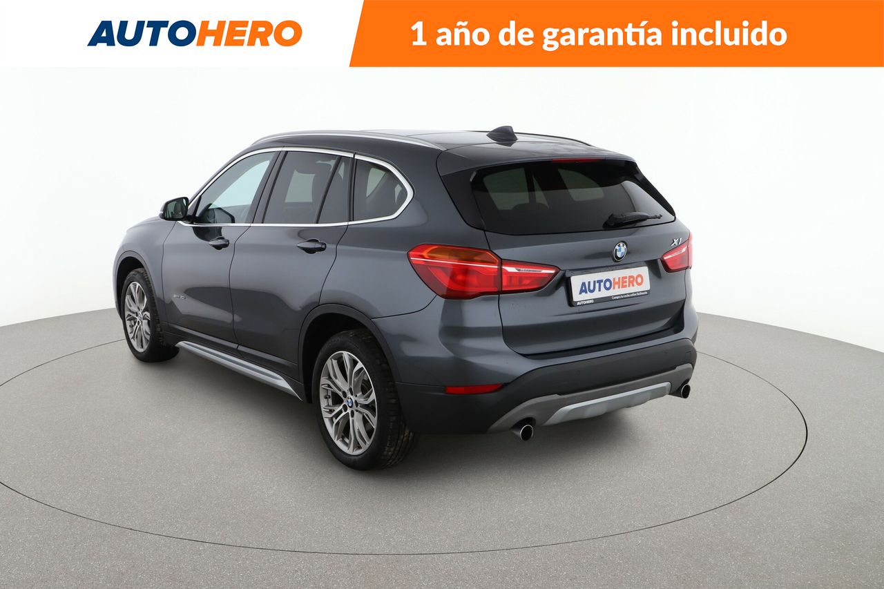 Foto BMW X1 4