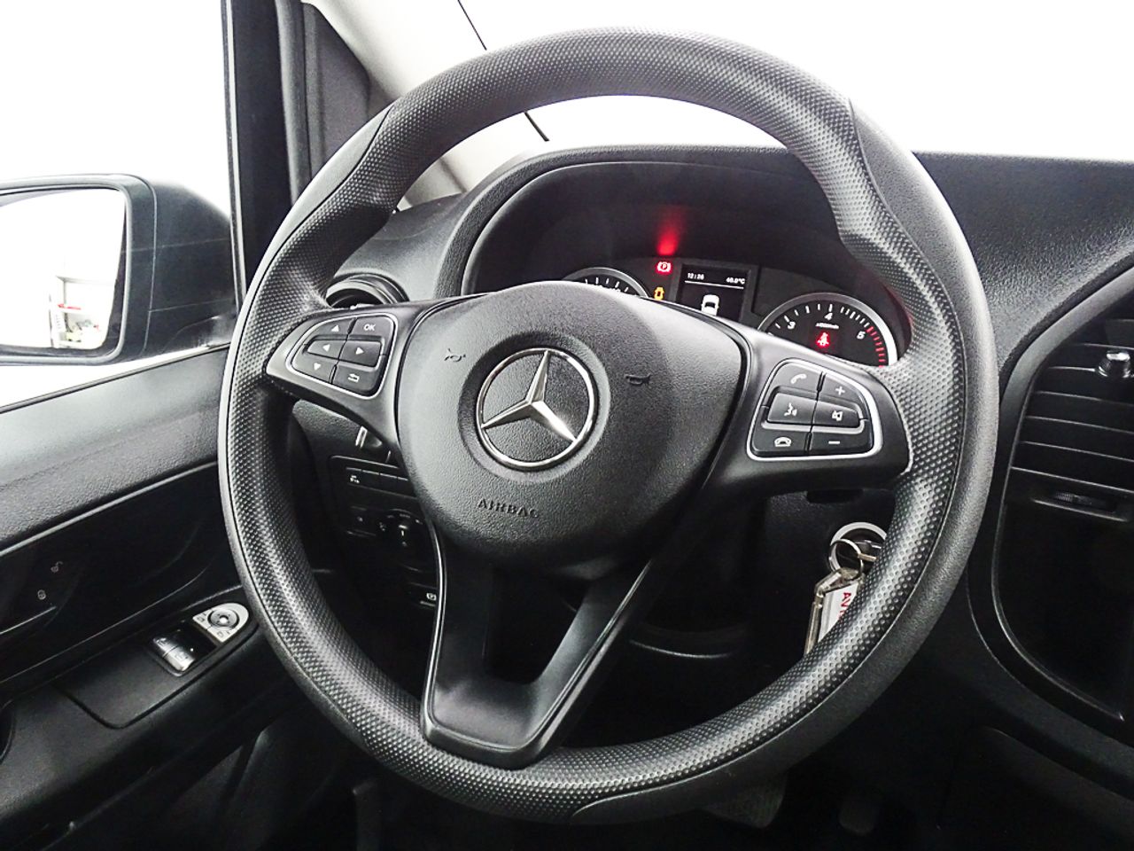 Foto Mercedes-Benz Vito 23