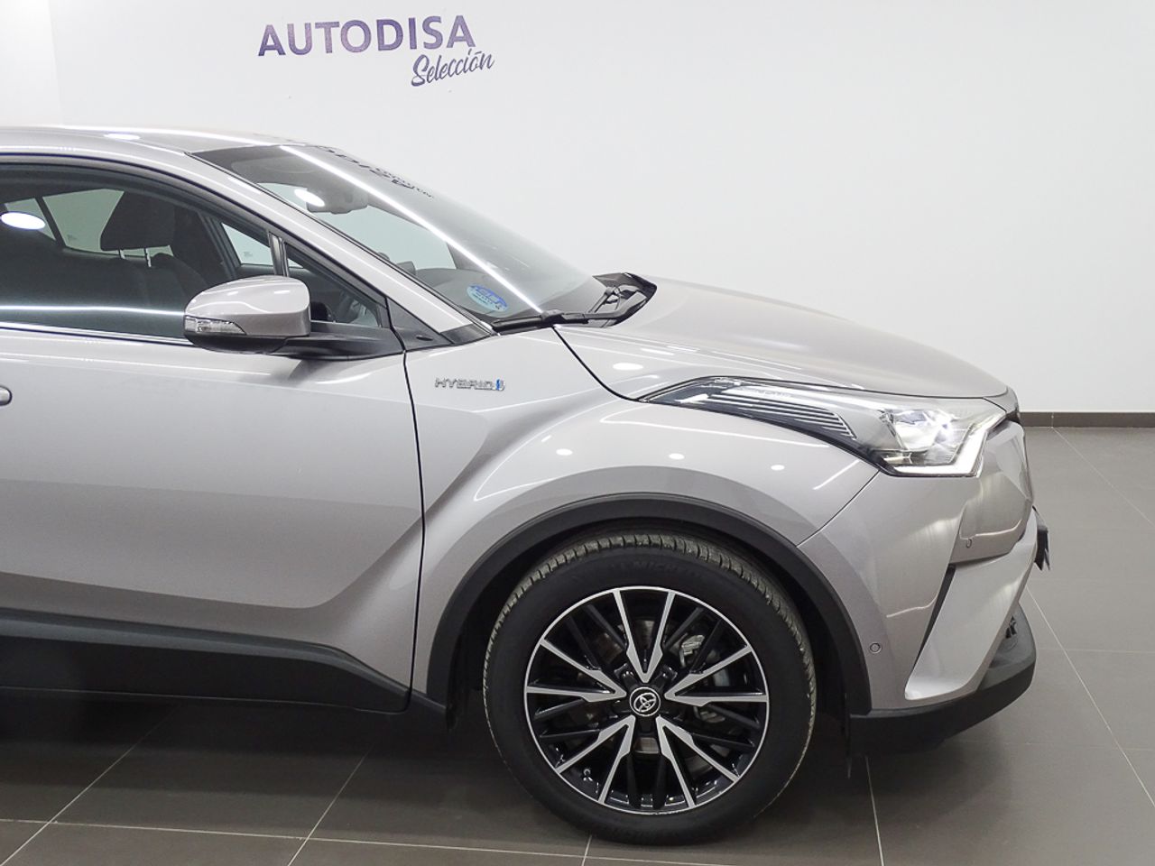 Foto Toyota C-HR 4