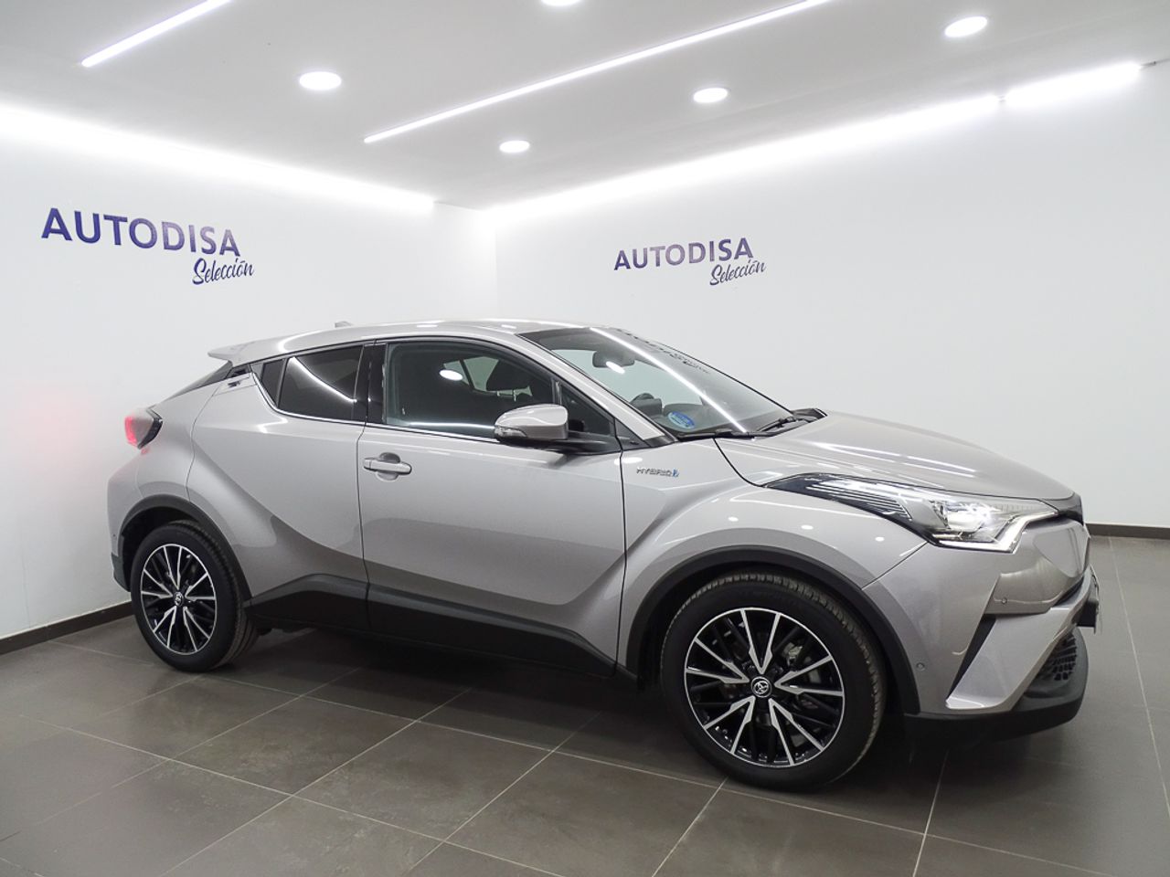 Foto Toyota C-HR 5