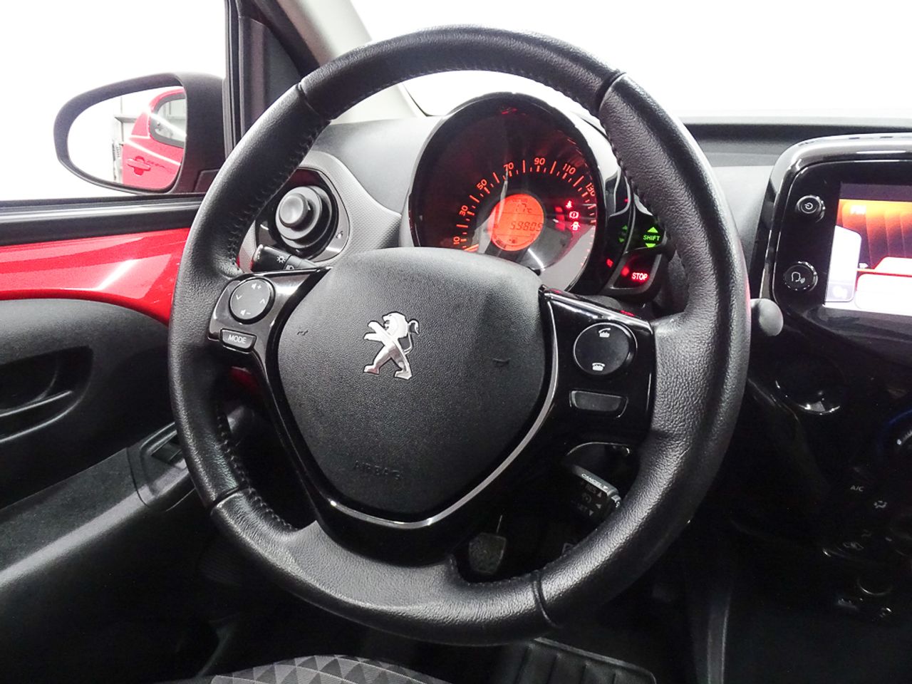 Foto Peugeot 108 16