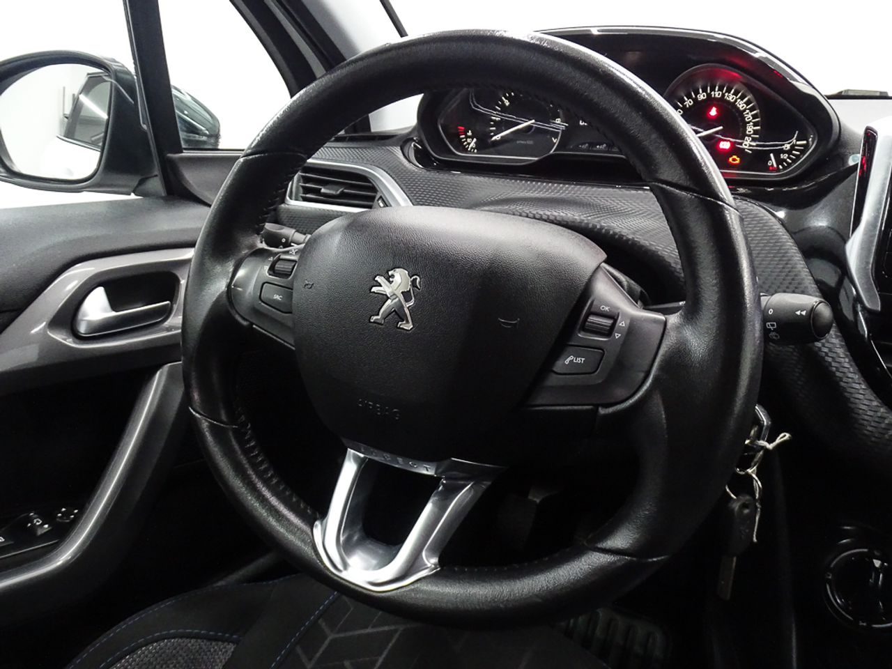 Foto Peugeot 2008 16