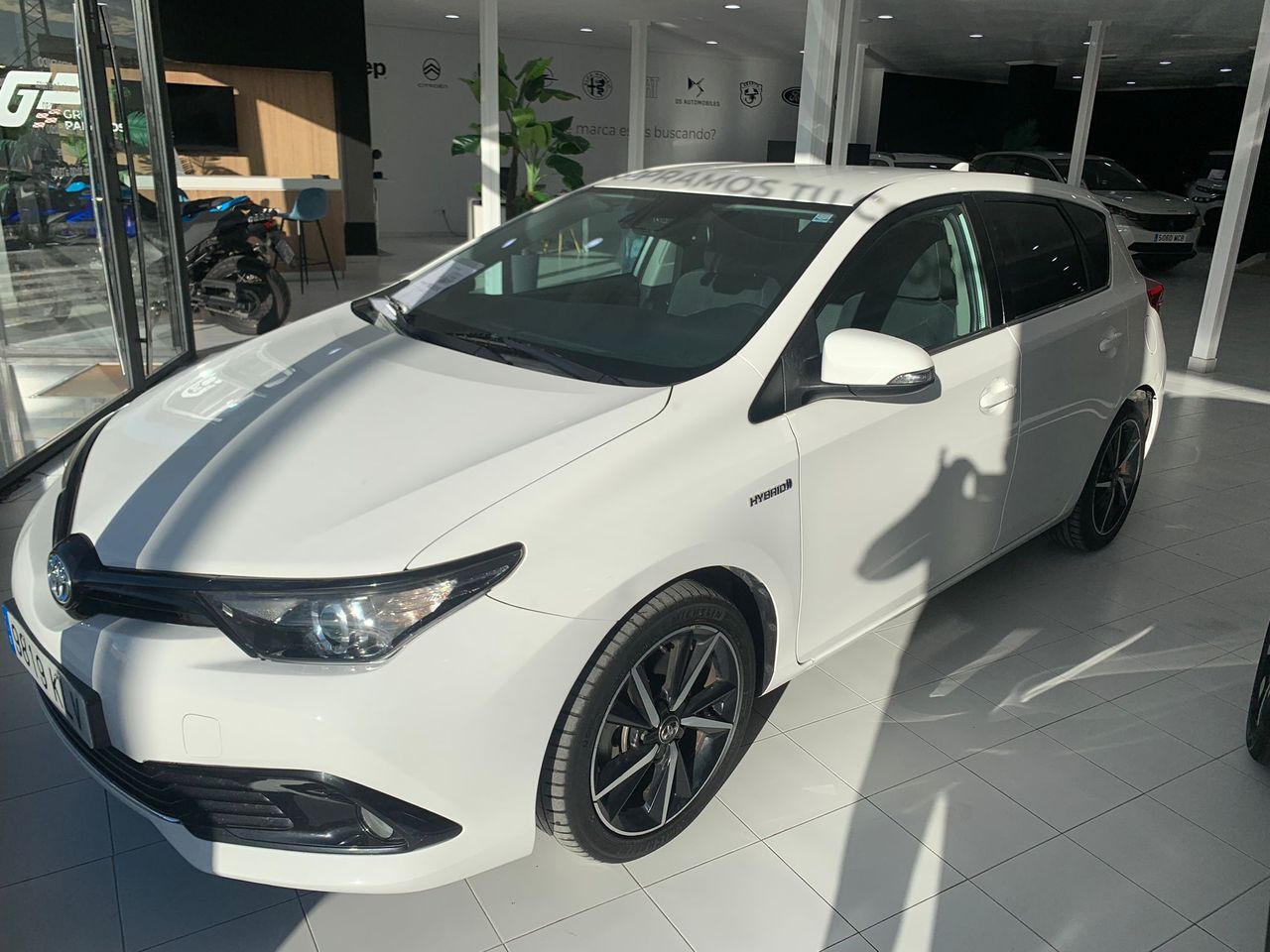 Foto Toyota Auris 1