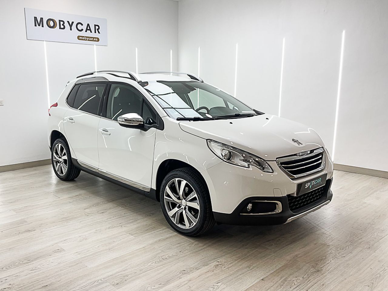 Foto Peugeot 2008 3