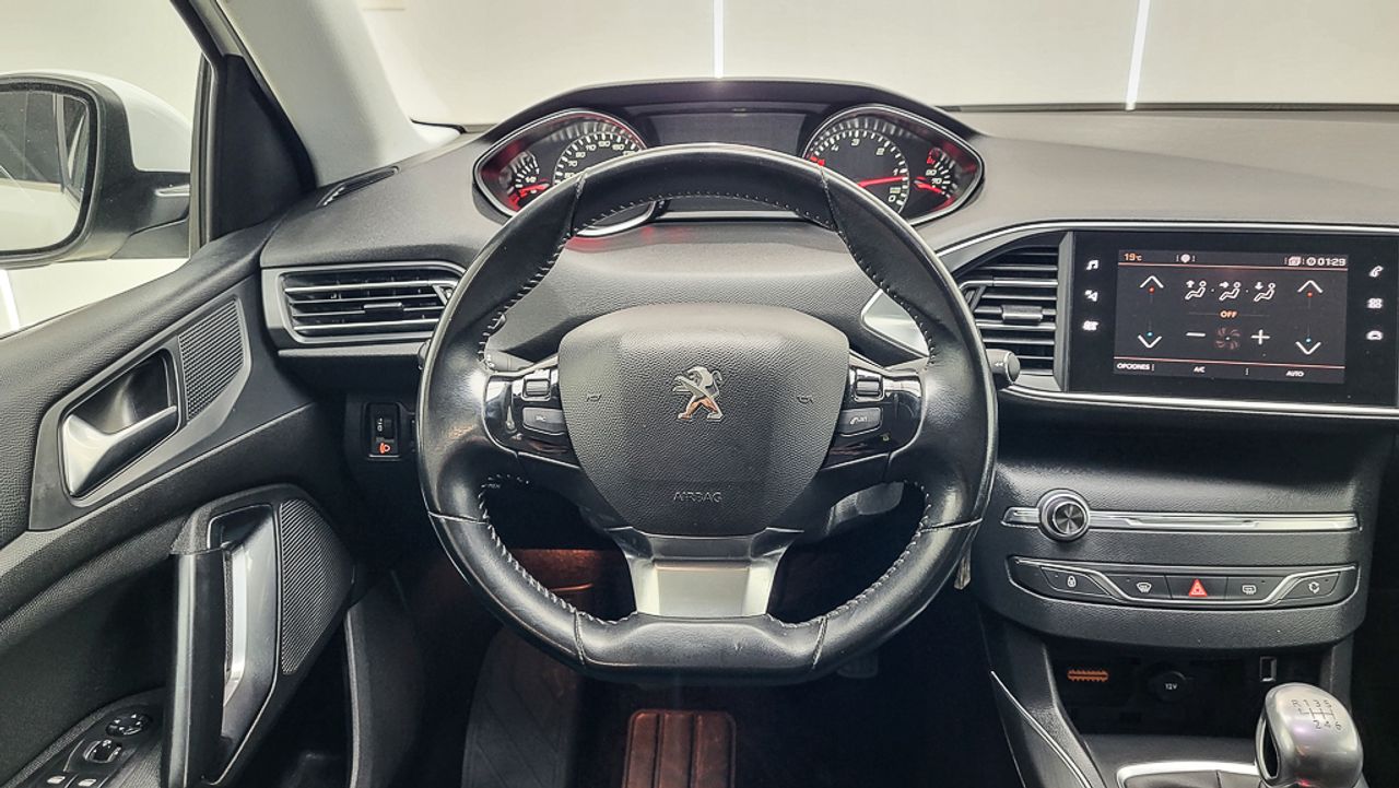 Foto Peugeot 308 17