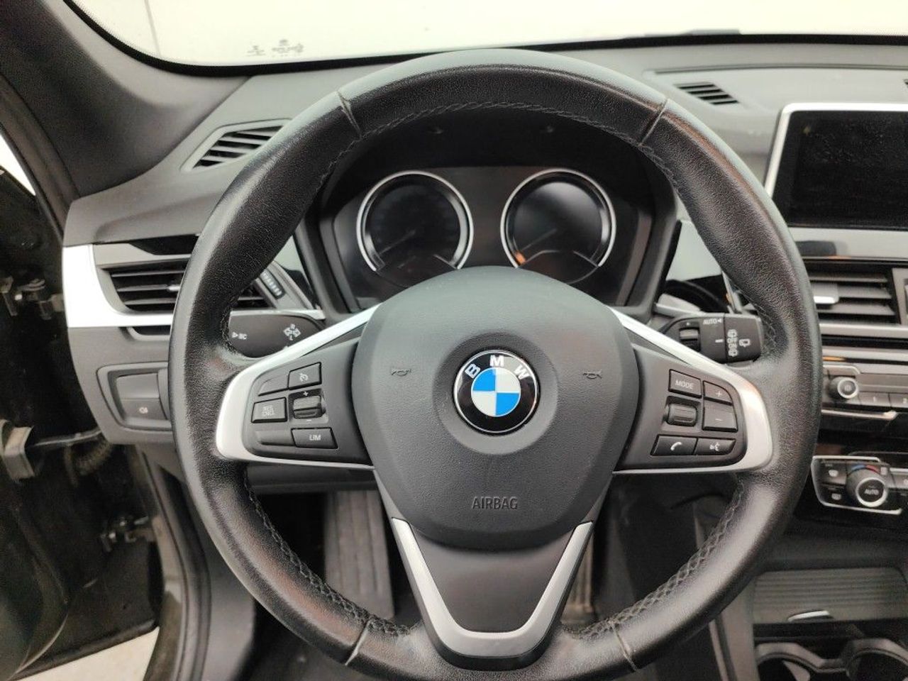 Foto BMW X1 7