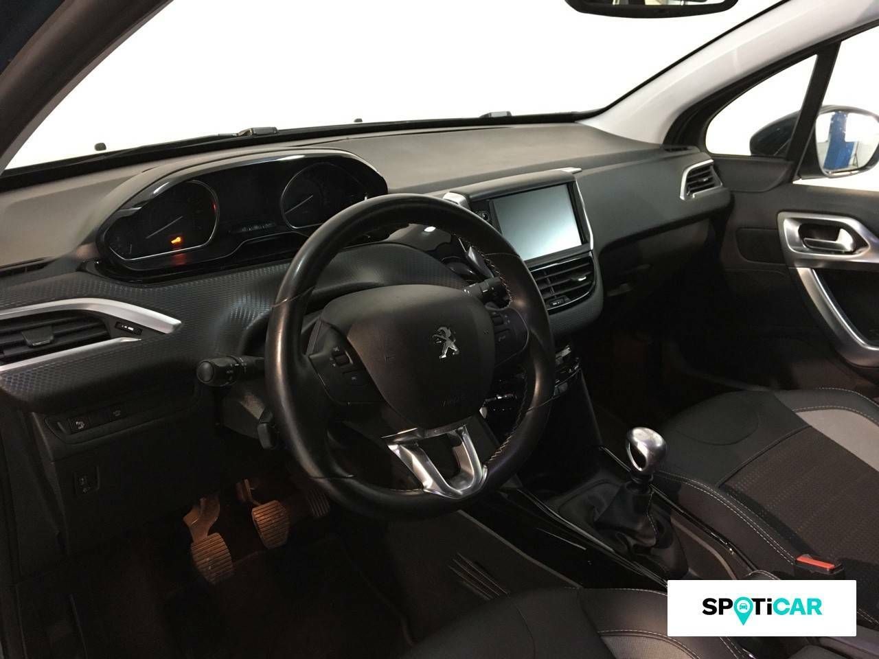 Foto Peugeot 2008 8