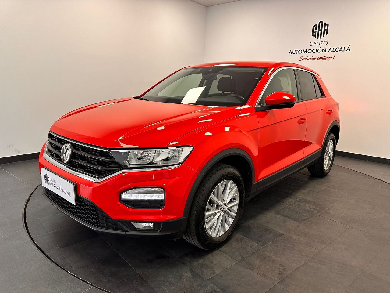 Foto Volkswagen T-Roc 1