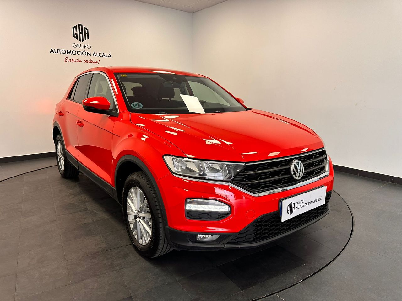 Foto Volkswagen T-Roc 3