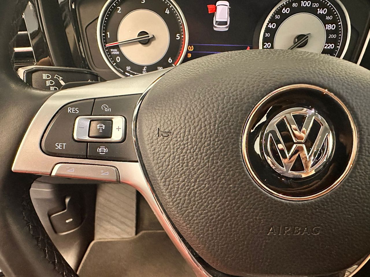 Foto Volkswagen Touareg 24