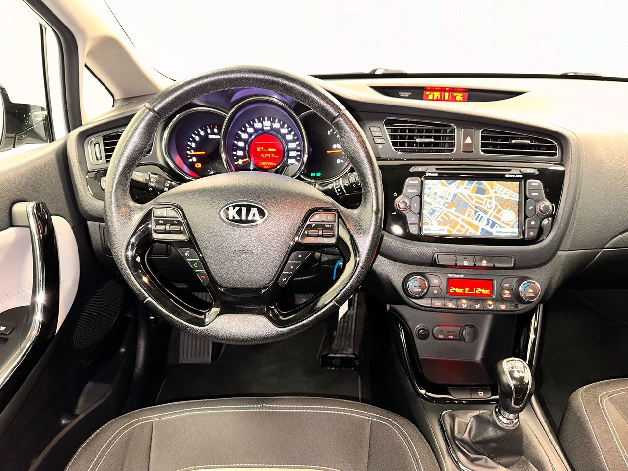 Foto Kia Ceed 17