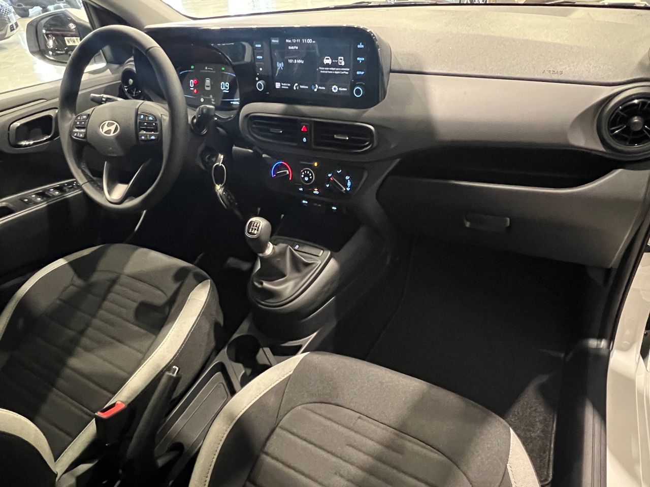 Foto Hyundai i10 10