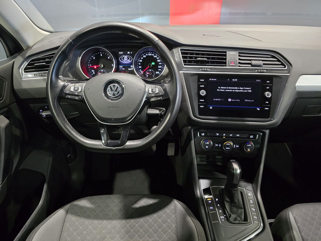 Foto Volkswagen Tiguan 4