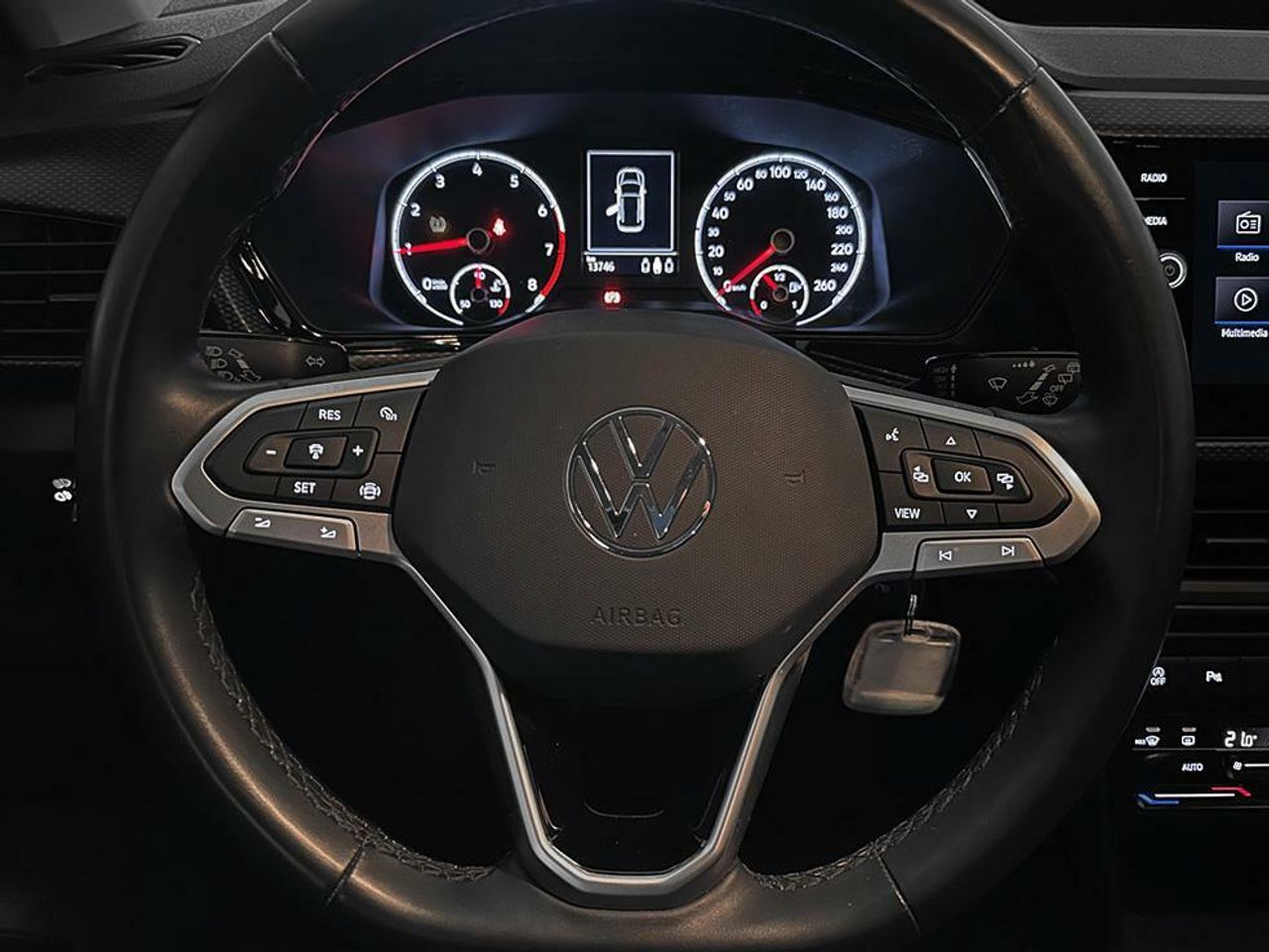 Foto Volkswagen T-Cross 6