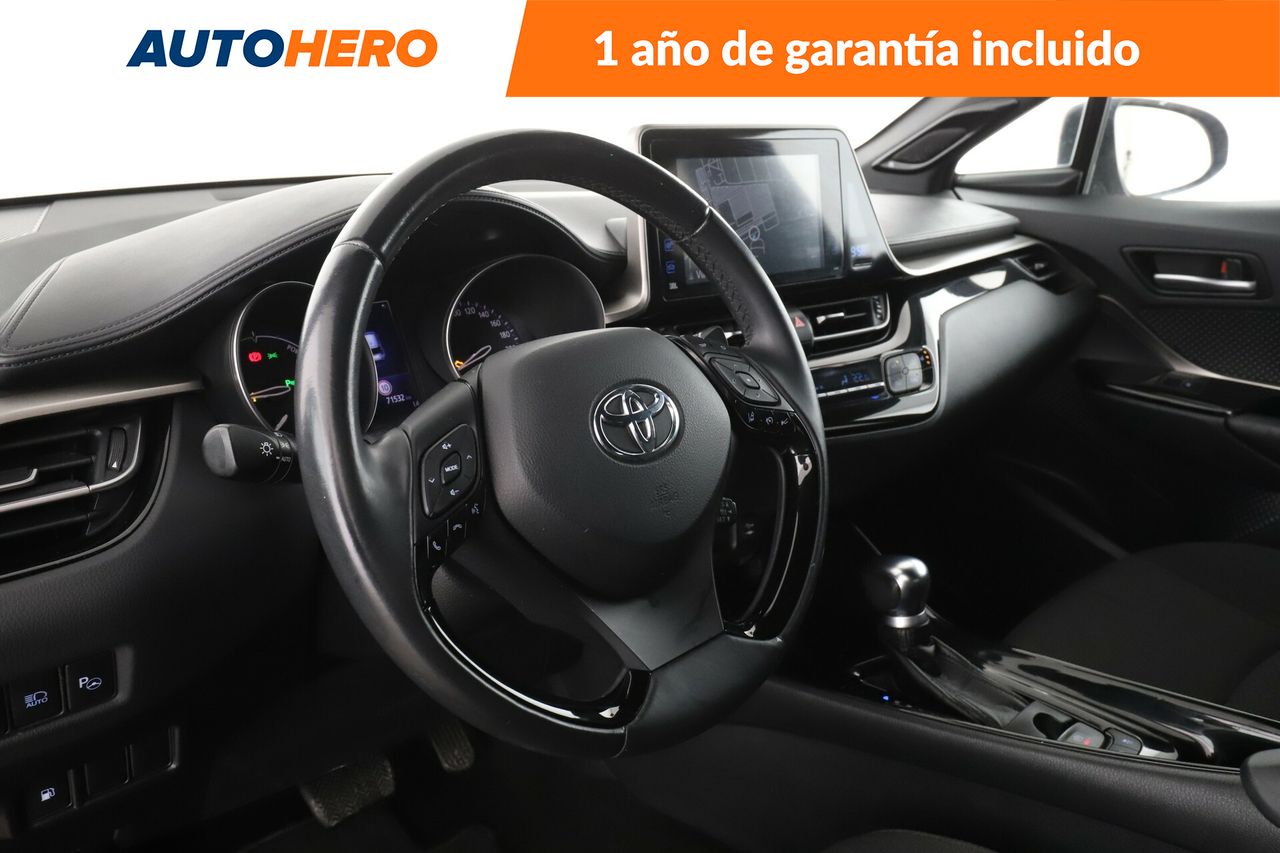 Foto Toyota C-HR 12