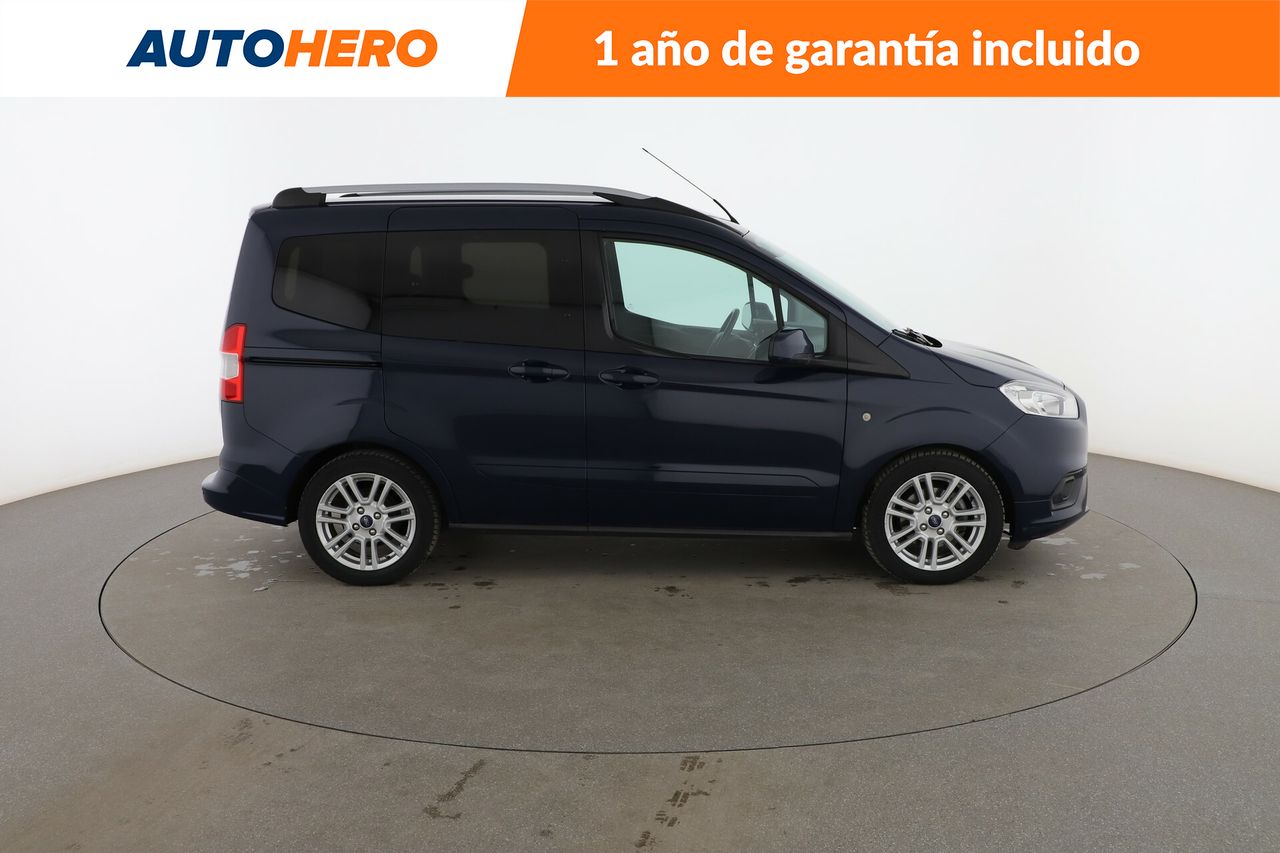 Foto Ford Tourneo Courier 7