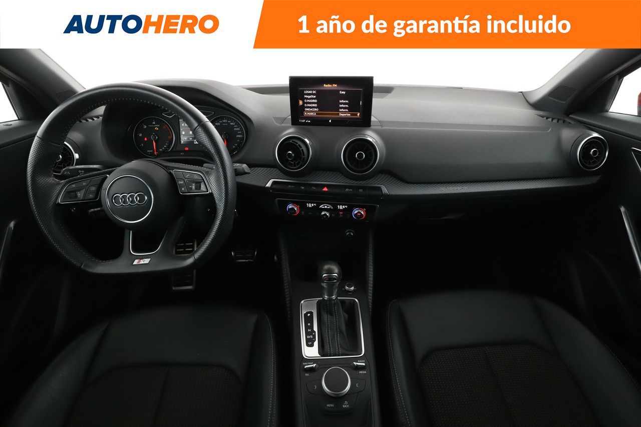 Foto Audi Q2 11