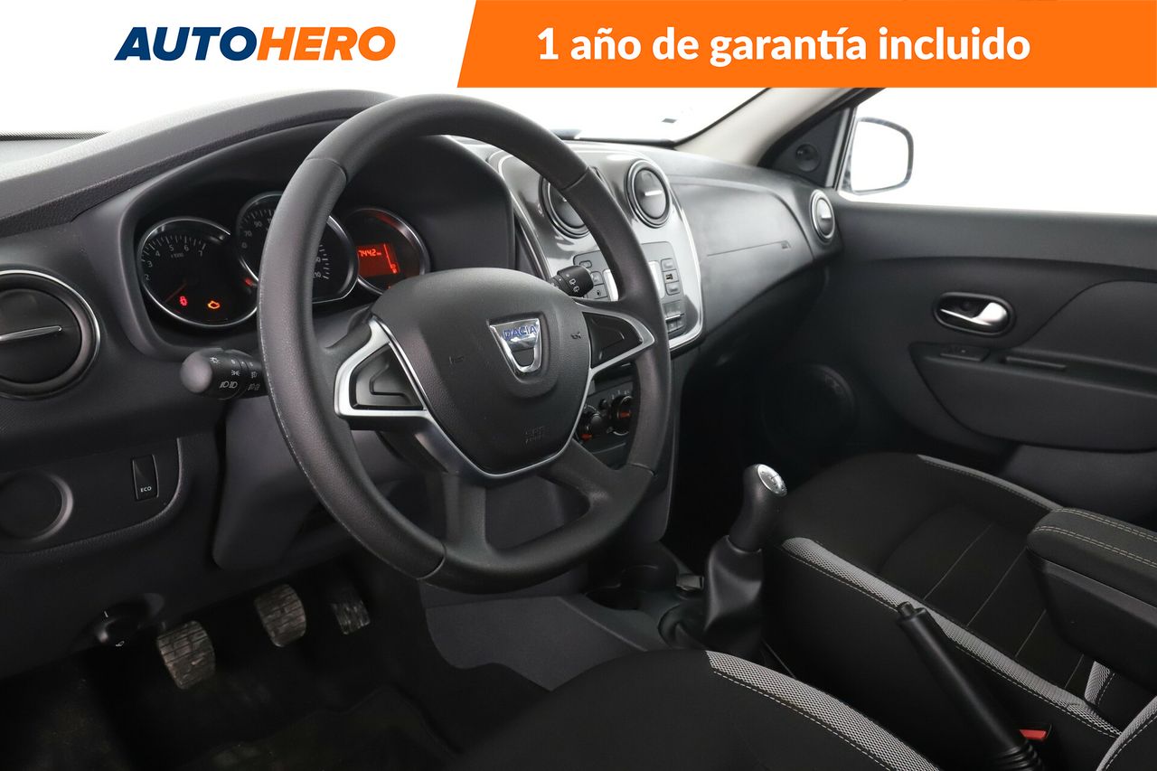 Foto Dacia Sandero 12