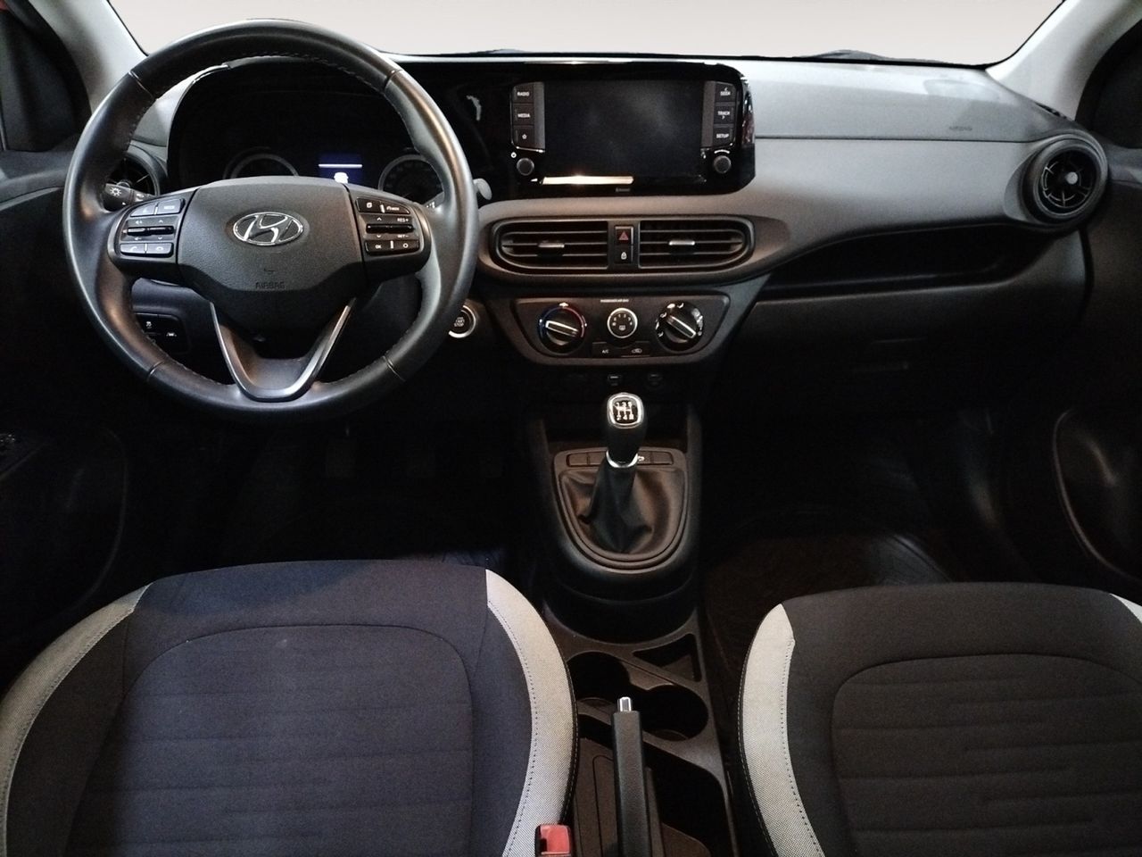 Foto Hyundai i10 6