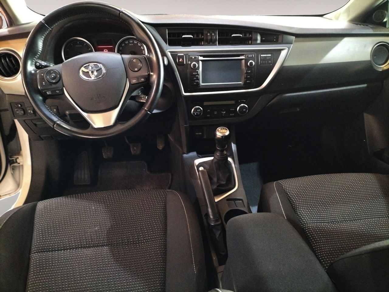 Foto Toyota Auris 5