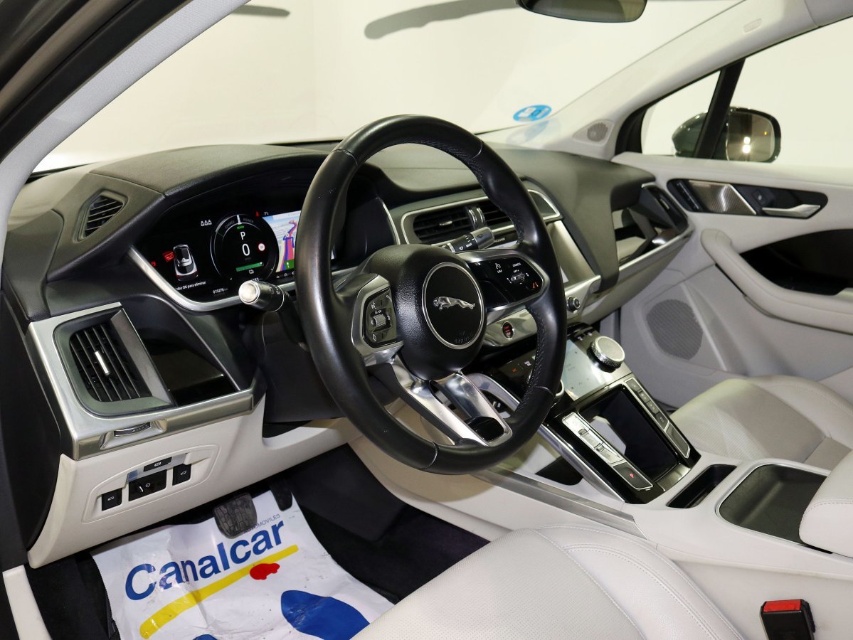 Foto Jaguar I-Pace 29