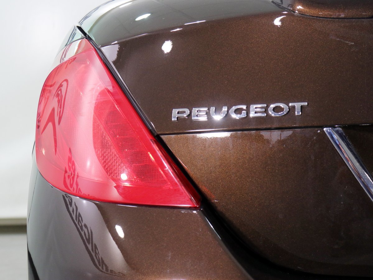 Foto Peugeot 308 CC 48