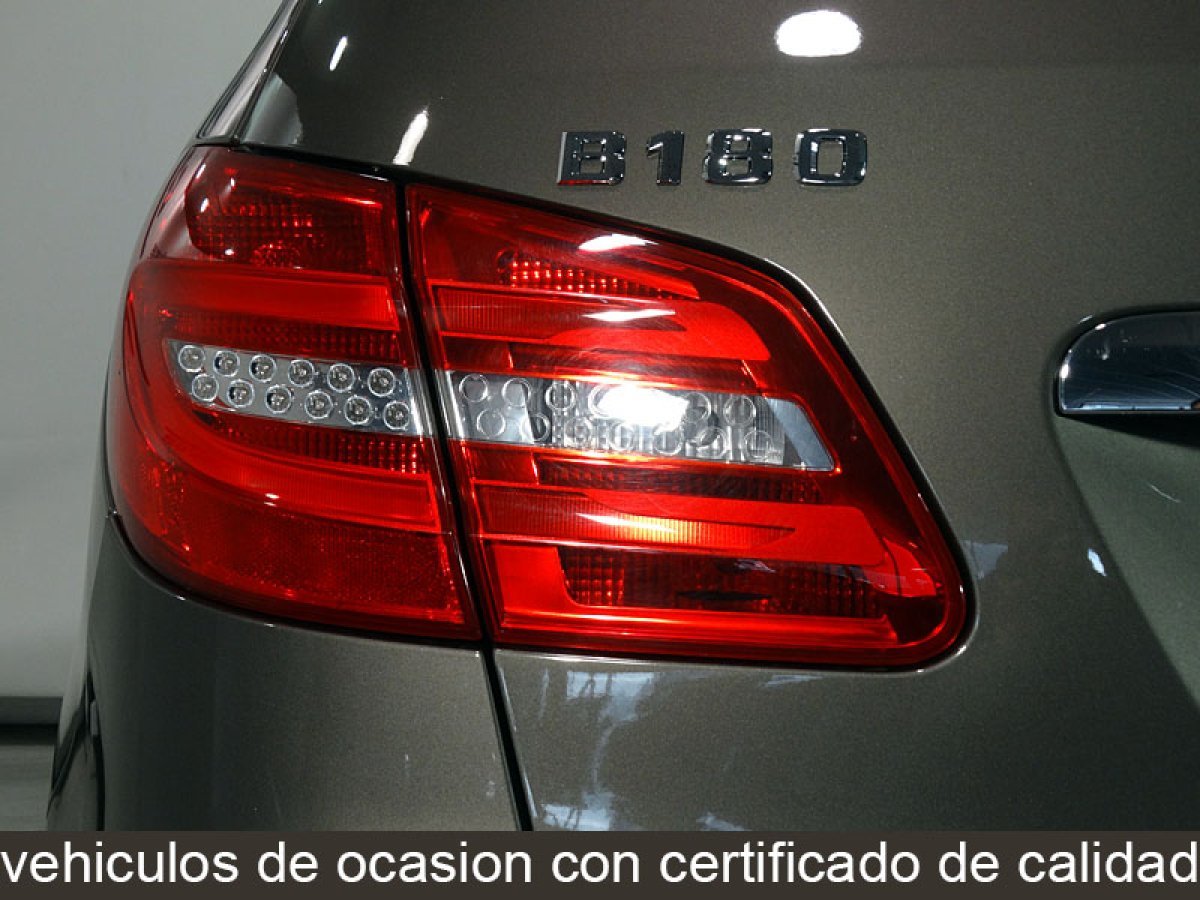Foto Mercedes-Benz Clase B 10