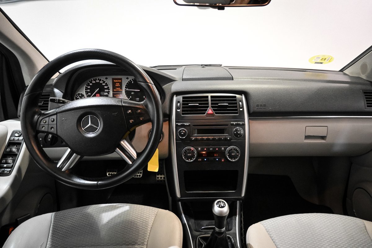 Foto Mercedes-Benz Clase B 18