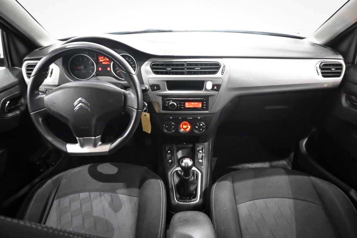 Foto Citroën C-Elysèe 12