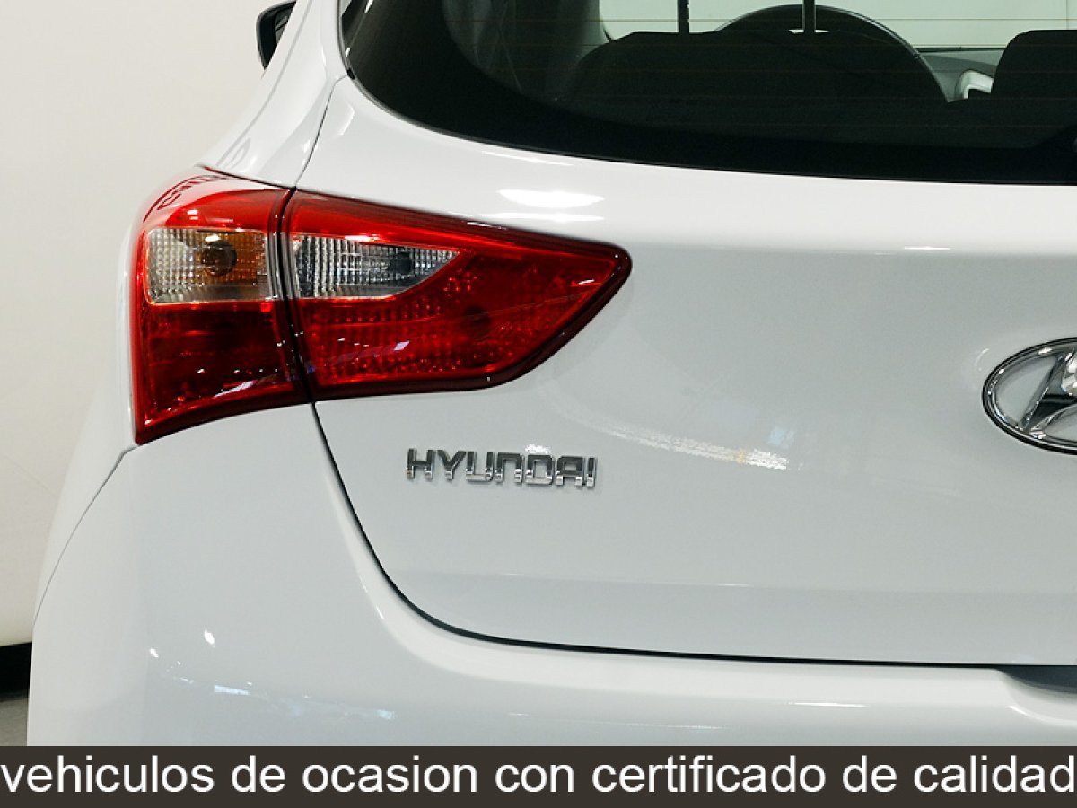 Foto Hyundai i30 13