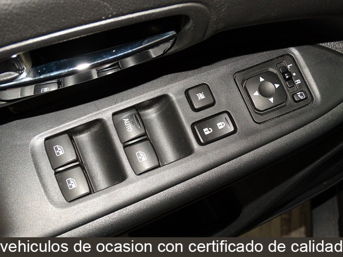 Foto Mitsubishi Outlander 24