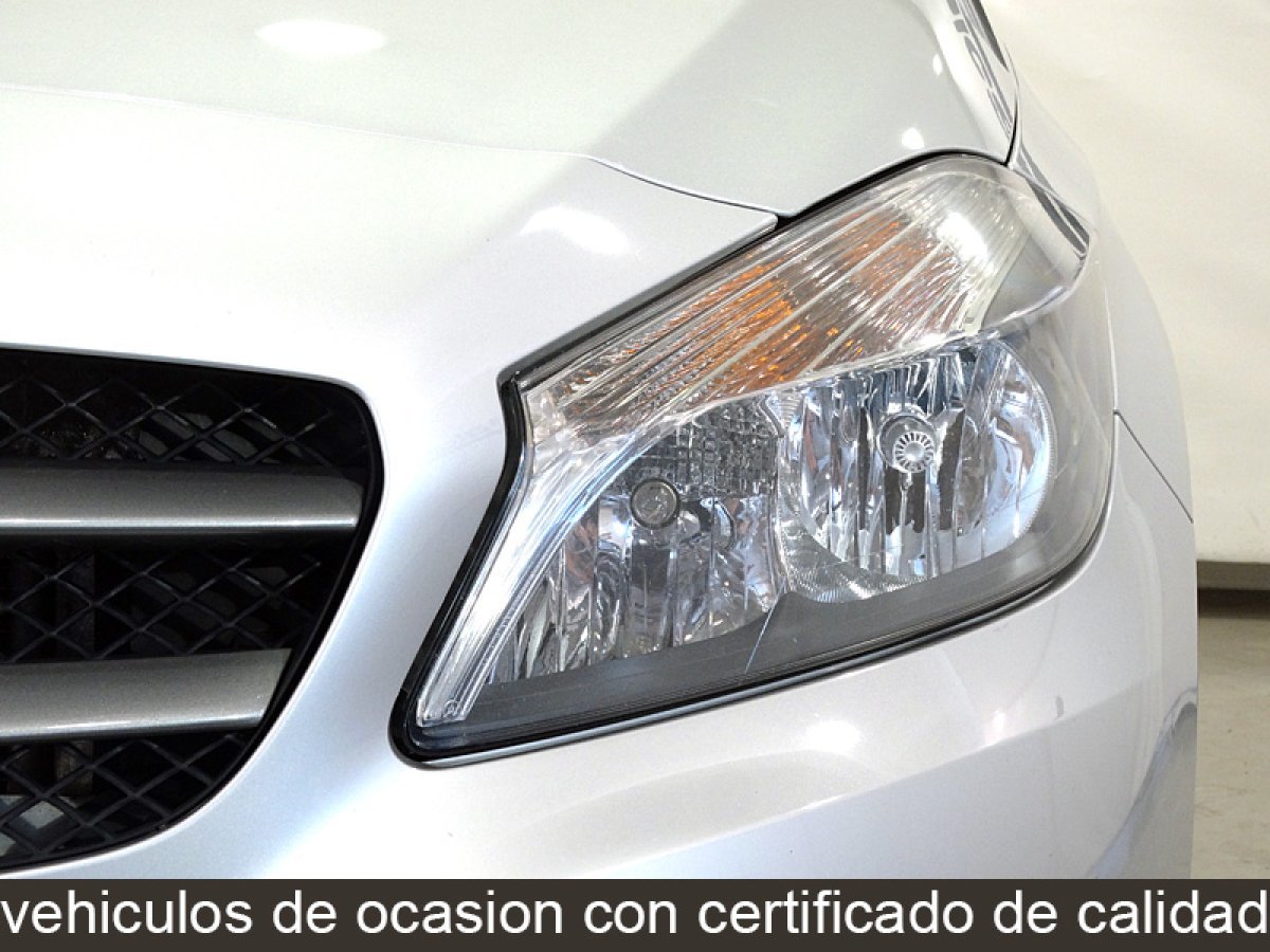 Foto Mercedes-Benz Clase A 13